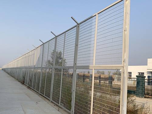 監(jiān)獄鋼網(wǎng)墻圖片1 監(jiān)獄鋼網(wǎng)墻圖片1