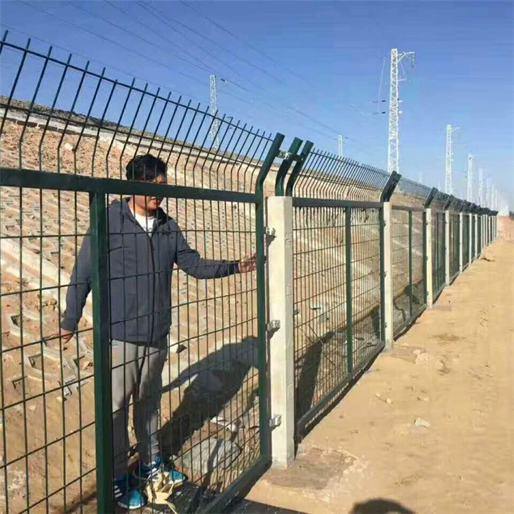 鐵路護欄網圖片1 鐵路護欄網圖片1