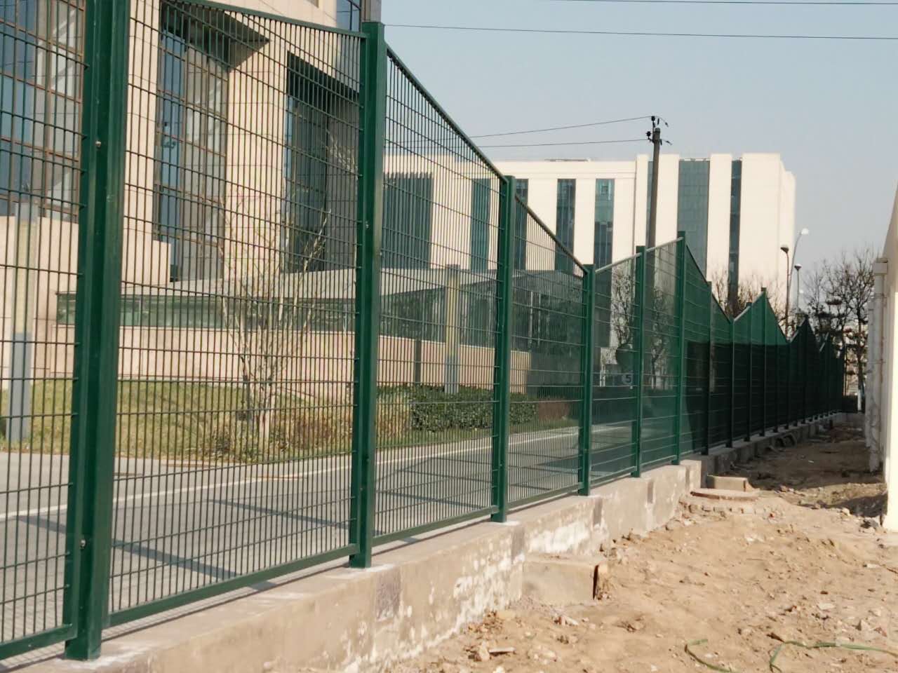 江蘇垃圾填埋場防飛散網圖片2