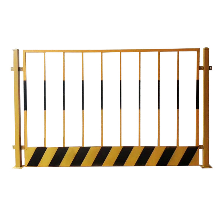 建筑基坑護欄網圖片2