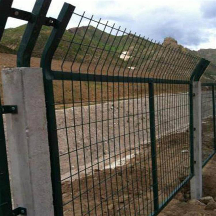 鐵路隔離柵欄圖片3 鐵路隔離柵欄圖片3