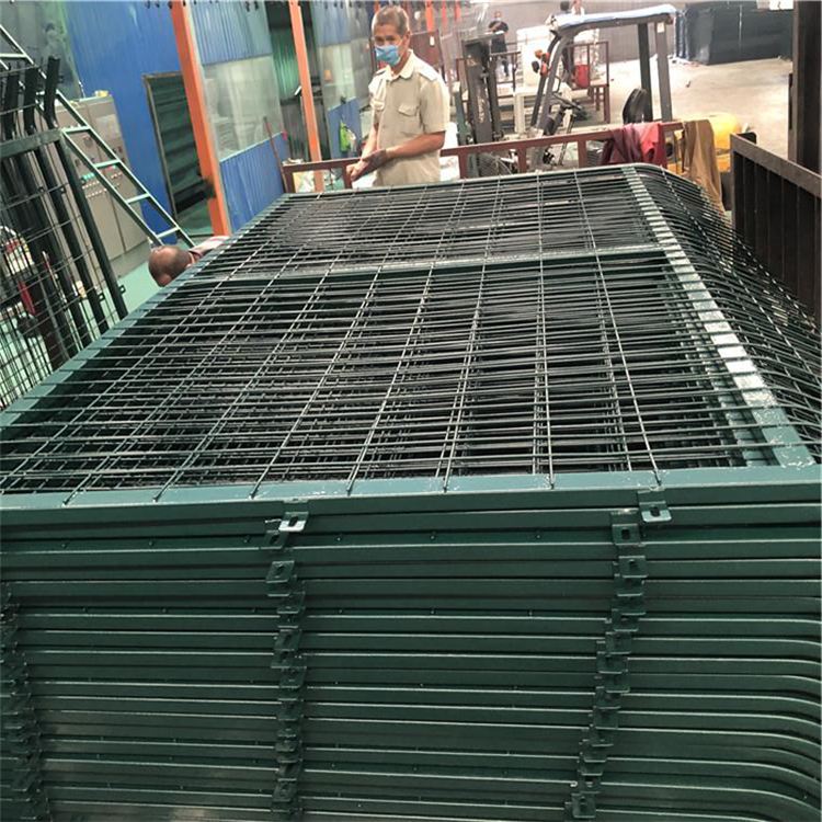 鐵路隔離柵圖片3 鐵路隔離柵圖片3