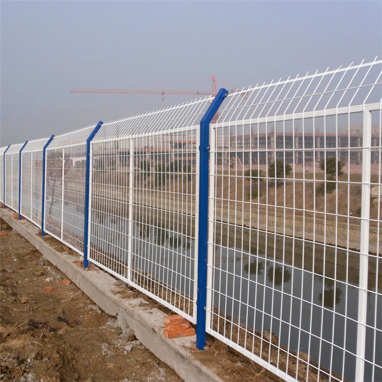 水庫周邊隔離網圖片4