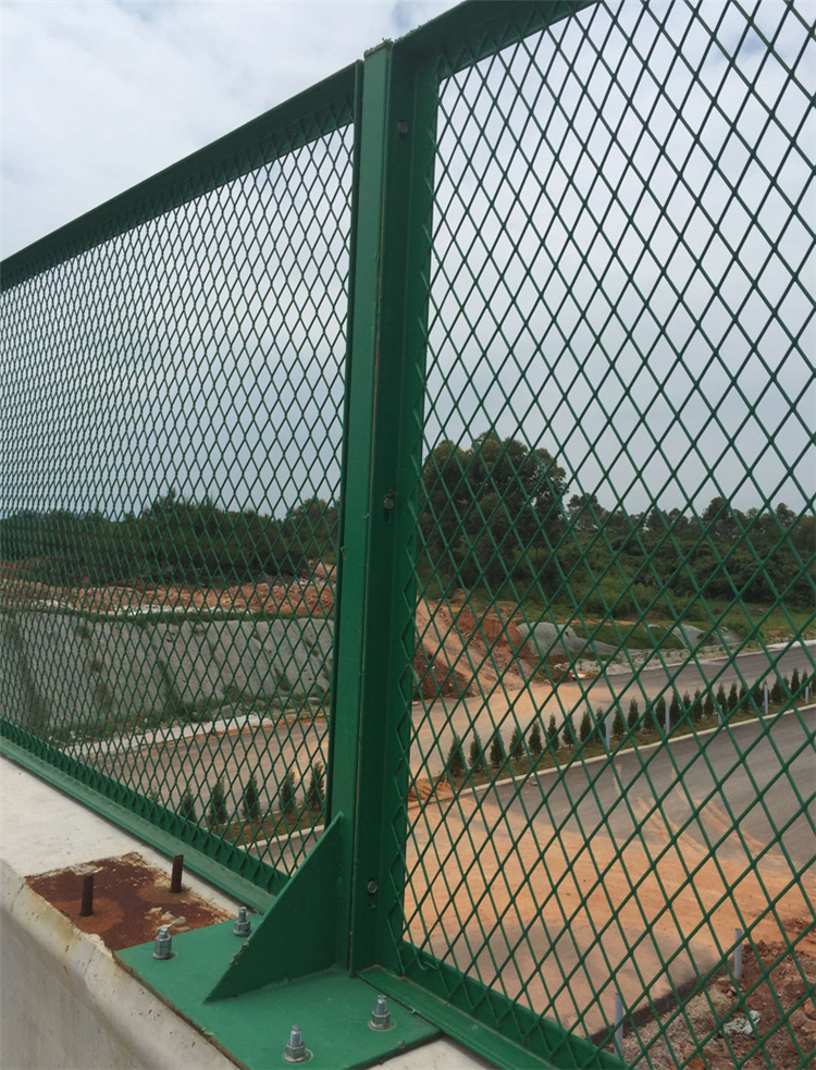 廣東鐵路橋上防拋網圖片4