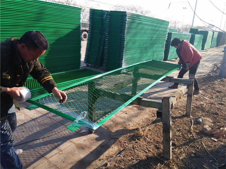 高速道路防眩網圖片1