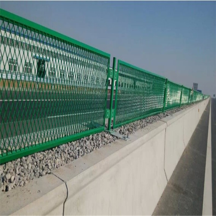 四川防眩網(wǎng)高速公路用圖片1
