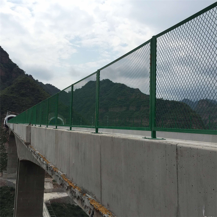 山東公路橋防落物網(wǎng)圖片3 山東公路橋防落物網(wǎng)圖片3