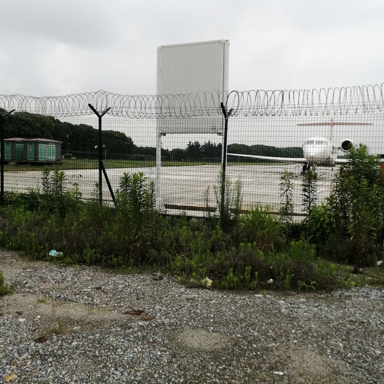 山東機場飛行區護欄網圖片1
