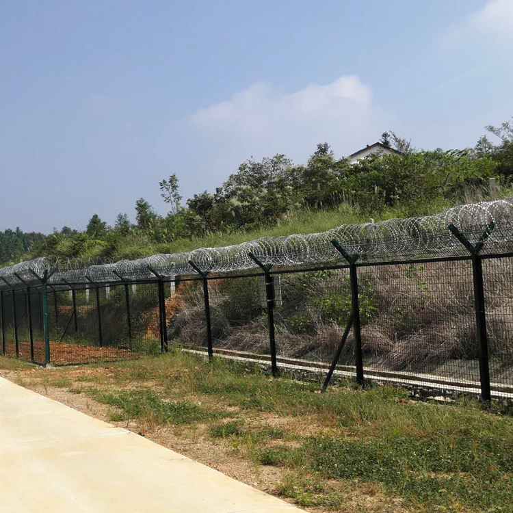 機場跑道圍界網(wǎng)圖片1