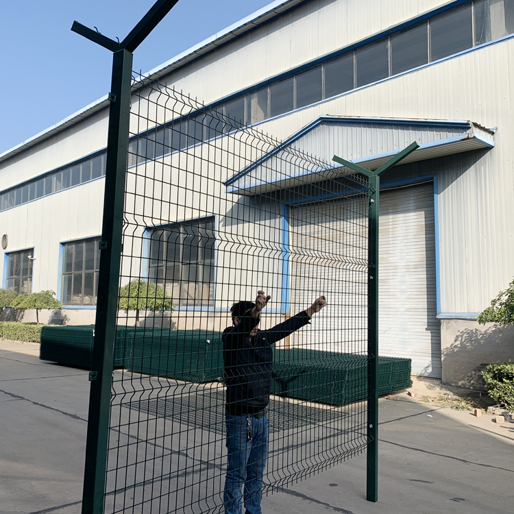 機場鋼筋圍欄網產品特性圖片2 機場鋼筋圍欄網產品特性圖片2