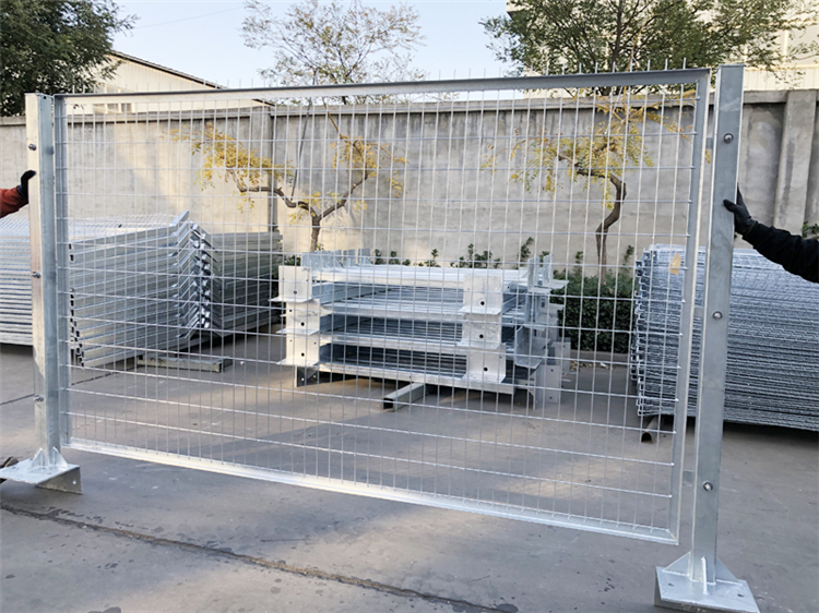 沿海地區防腐蝕護欄網圖片2 沿海地區防腐蝕護欄網圖片2