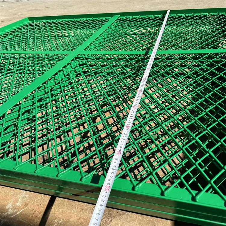 核電站防御金屬圍網施工安裝圖片4