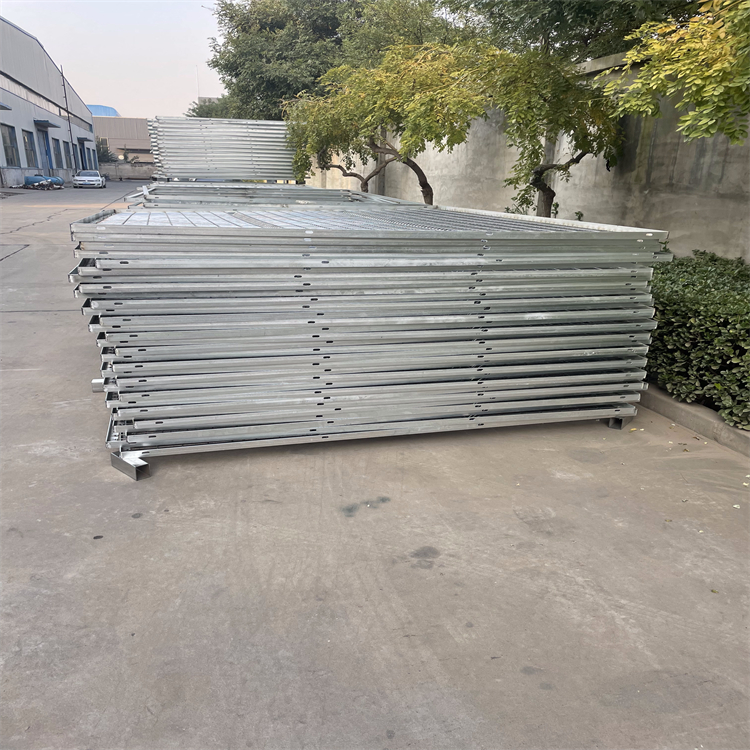 珠海機(jī)場鋼筋網(wǎng)圍界網(wǎng)案例圖片6