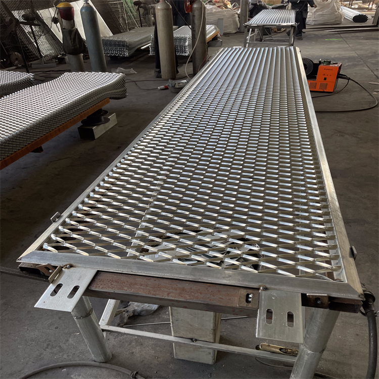 高速公路雙層防眩網價格圖片3