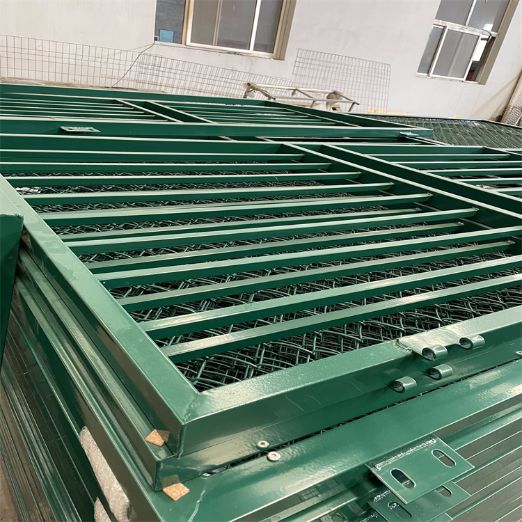 籃球場地圍網價格圖片8 籃球場地圍網價格圖片8