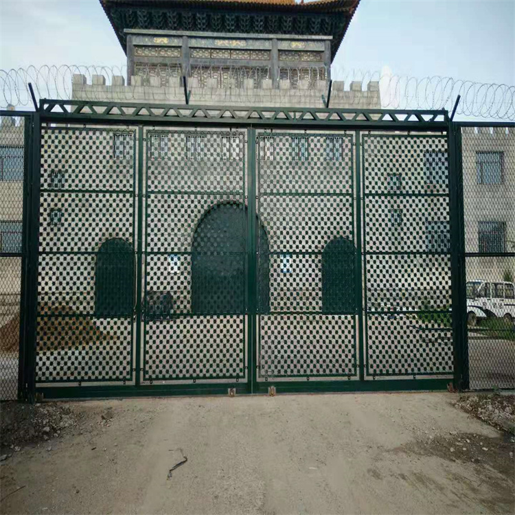 監(jiān)獄鋼網(wǎng)墻用途及簡(jiǎn)介圖片5 監(jiān)獄鋼網(wǎng)墻用途及簡(jiǎn)介圖片5