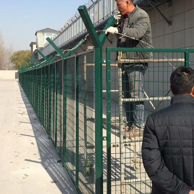 監獄外墻金屬隔離網安裝示意圖圖片5