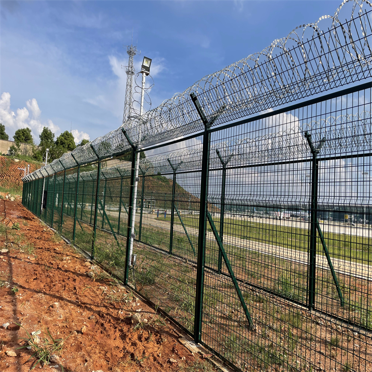 江蘇機(jī)場(chǎng)監(jiān)獄鋼筋隔離網(wǎng)圖片6 江蘇機(jī)場(chǎng)監(jiān)獄鋼筋隔離網(wǎng)圖片6