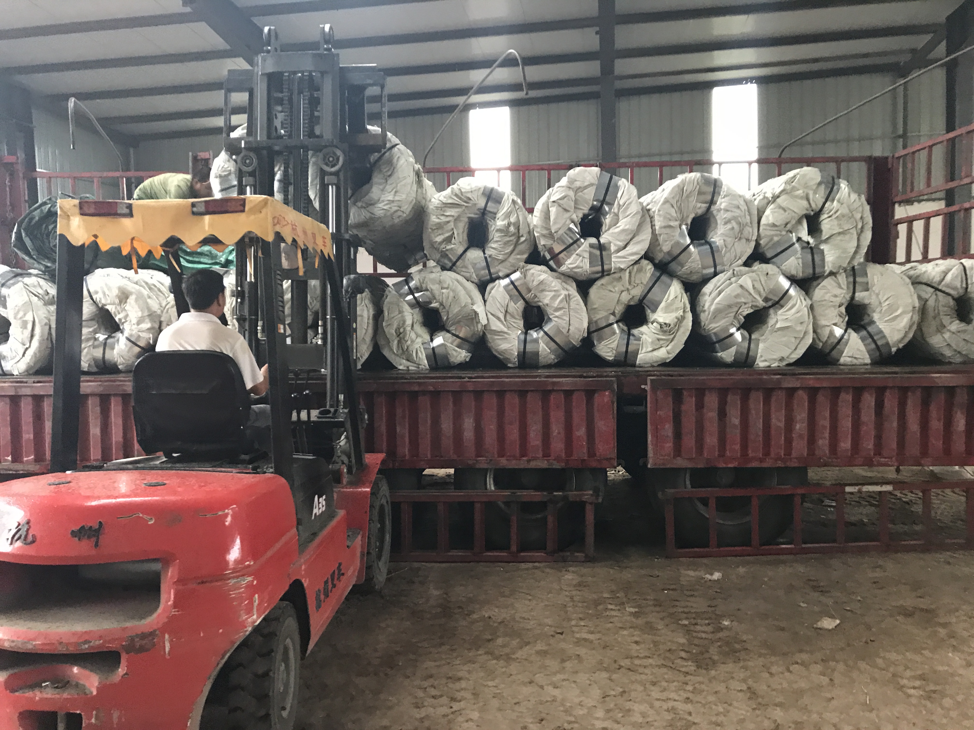 熱鍍鋅刺絲滾籠生產廠家圖片3