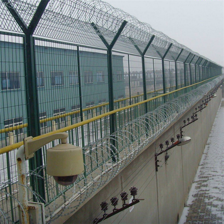 看守所戒毒所金屬鐵絲隔離網圖片2 看守所戒毒所金屬鐵絲隔離網圖片2