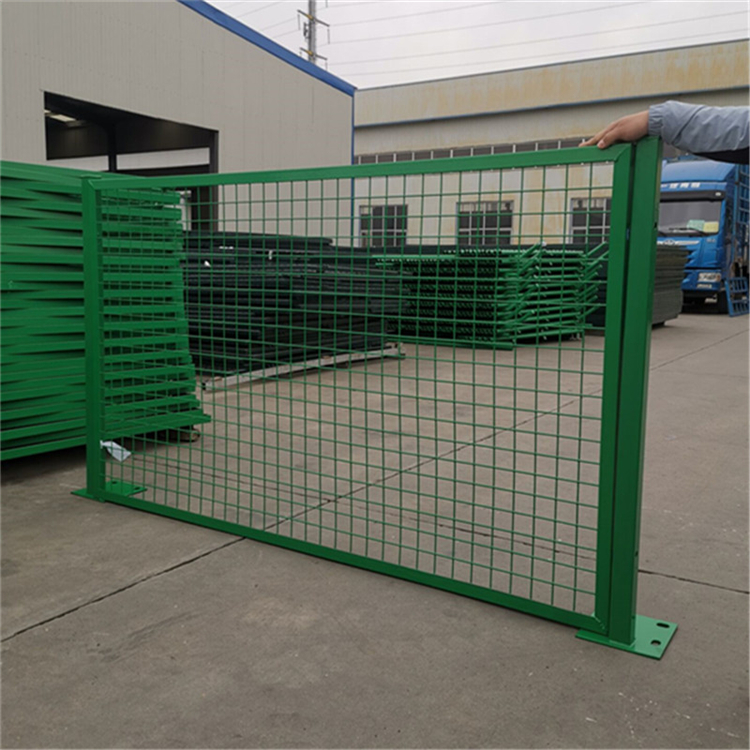 高速橋梁鋼板式橋梁防拋網圖片4 高速橋梁鋼板式橋梁防拋網圖片4